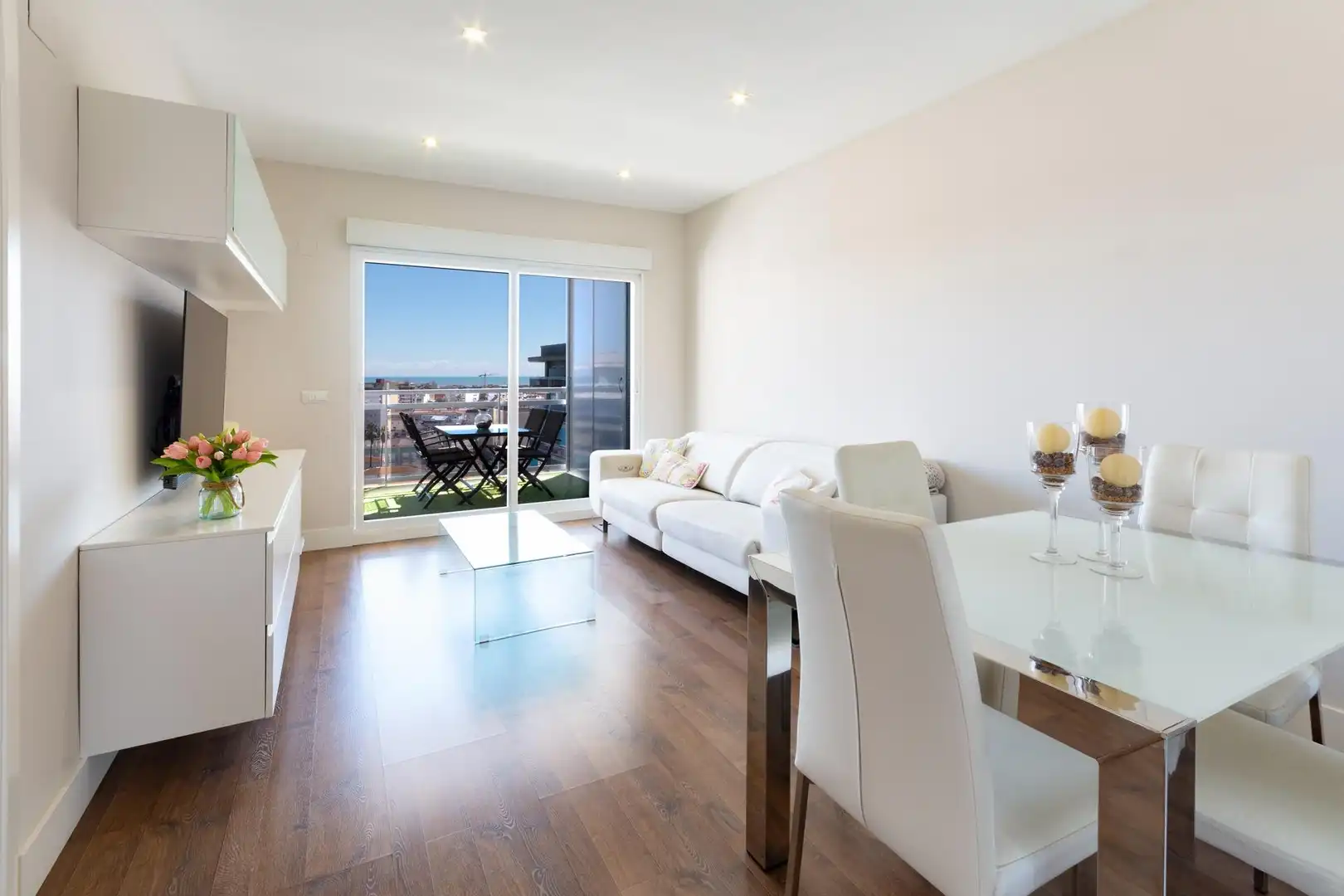 Living room of Apartments for sale in Gandia  with Air Conditioner, Private garden and Terrace