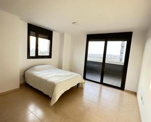 Bedroom of Apartment to share in  Tarragona Capital  with Furnished, Oven and Balcony