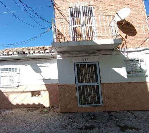 Photo 2 of Single-family semi-detached for sale in C/ Risueño, La Paz, Granada