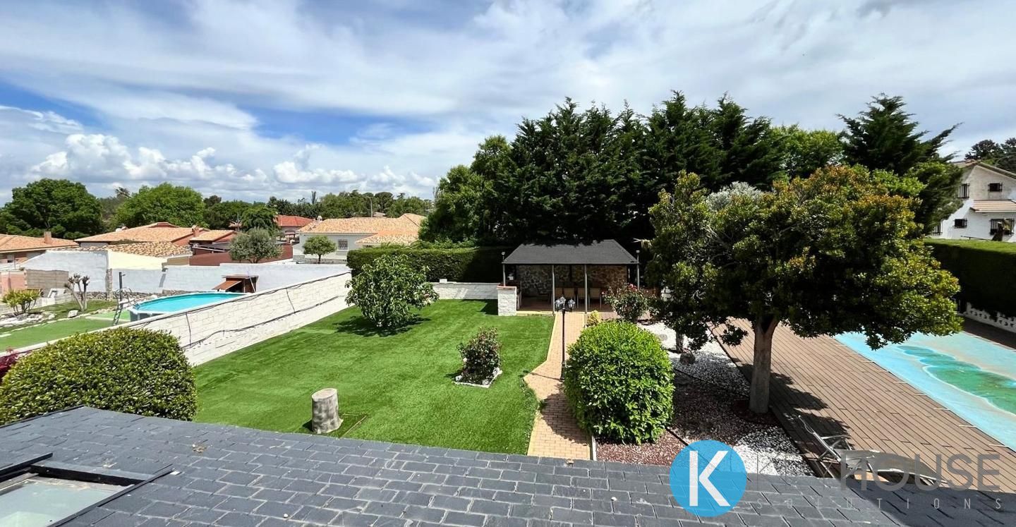 Garden of House or chalet for sale in Villar del Olmo  with Air Conditioner, Private garden and Swimming Pool