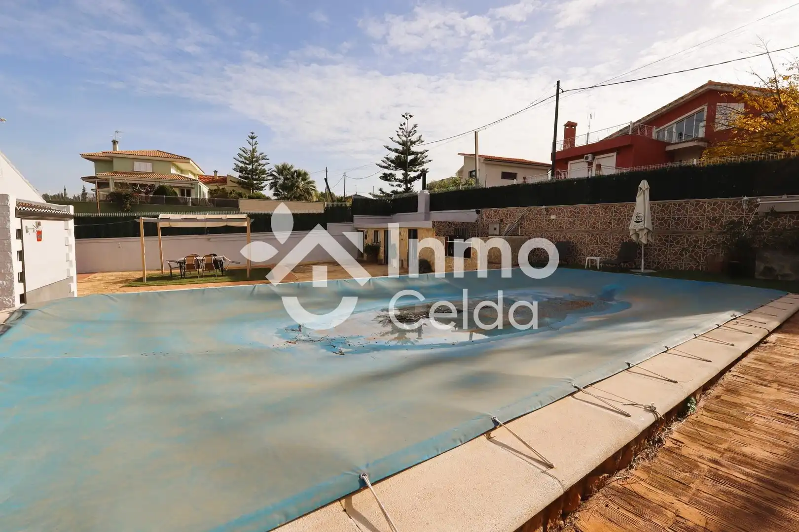Piscina de Casa o chalet en venta en Chiva con Aire acondicionado, Calefacción y Jardín privado