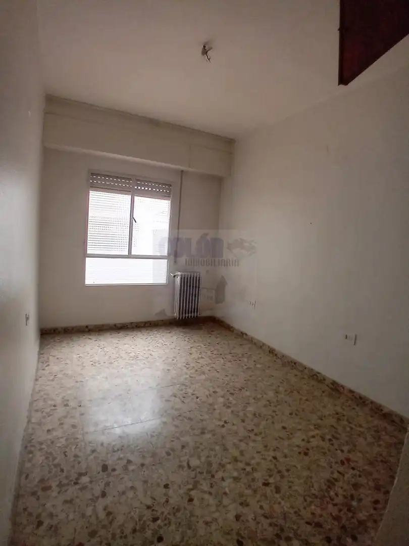 Piso con ascensor en venta en Martos, imagen 4
