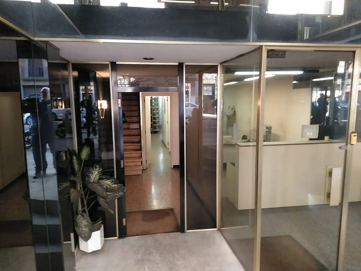 Ufficio con ascensore in affitto a Carrer d'Entença