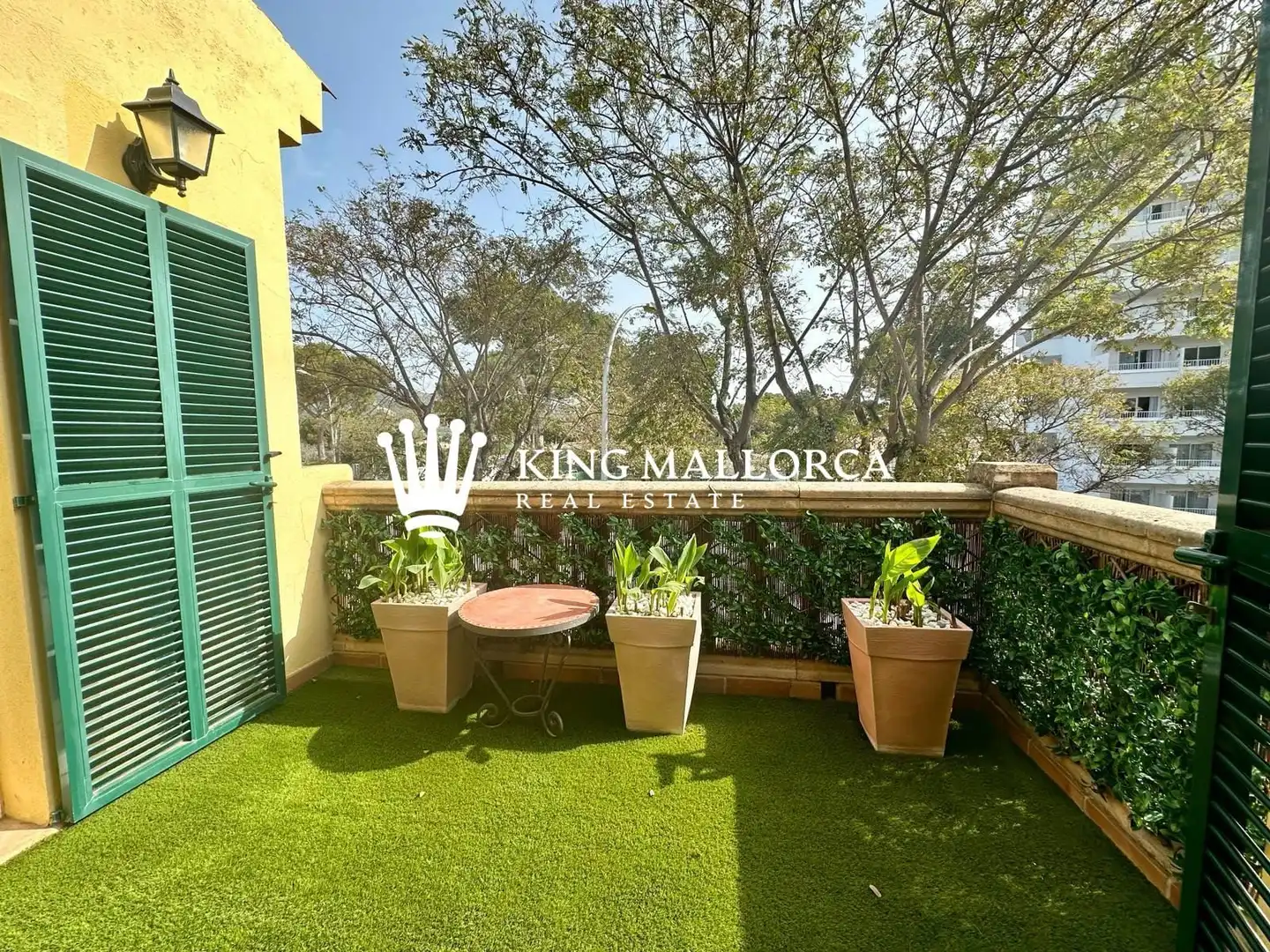 Terrasse von Einfamilien-Reihenhaus zur Miete in Calvià mit Klimaanlage, Privatgarten und Terrasse