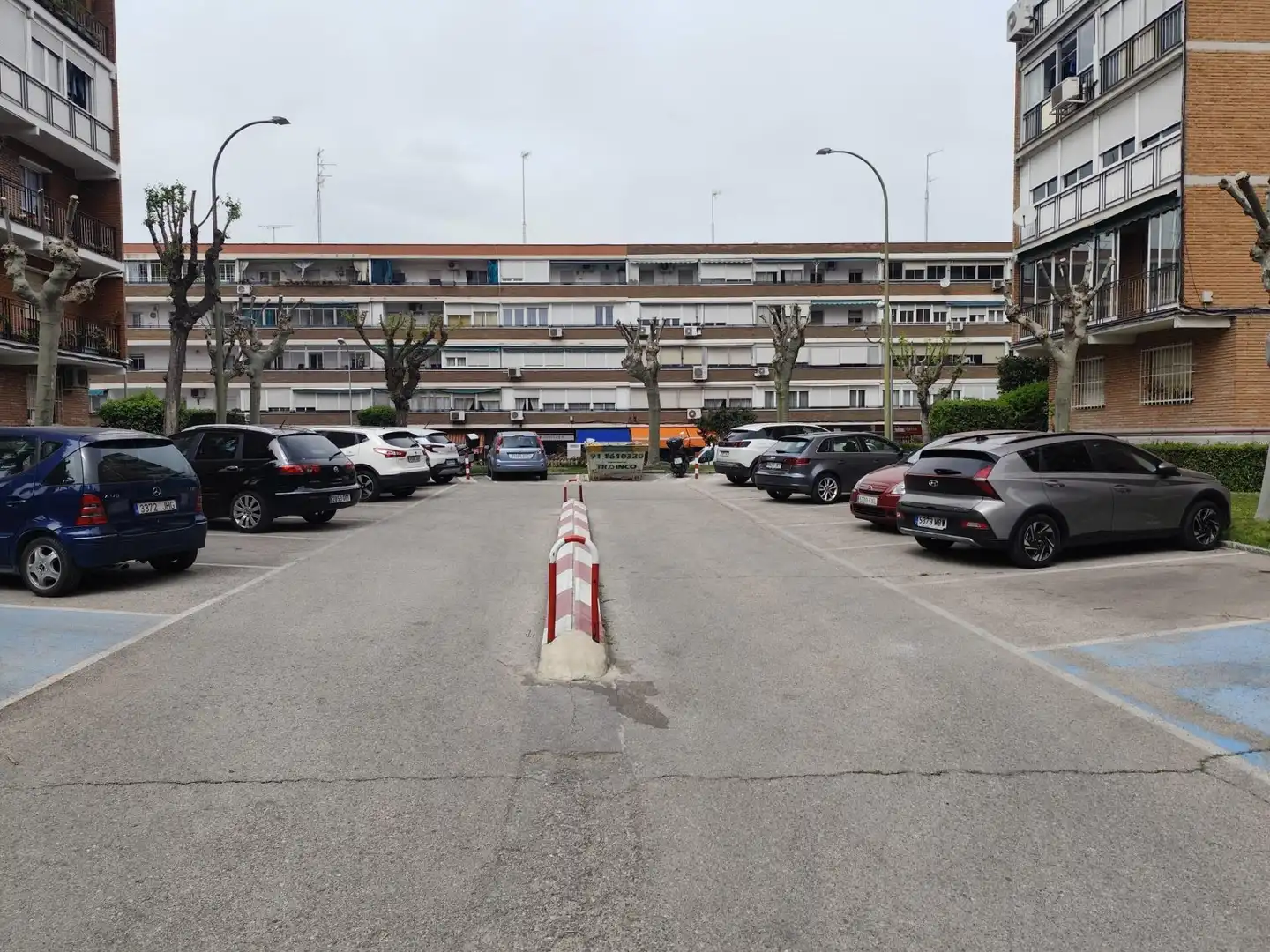 Parking of Flat for sale in  Madrid Capital  with Air Conditioner, Heating and Parquet flooring