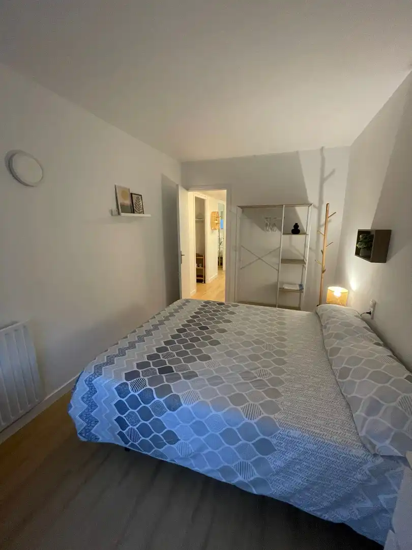 Bedroom of Flat for rent in Girona  with Heating, Furnished and Oven