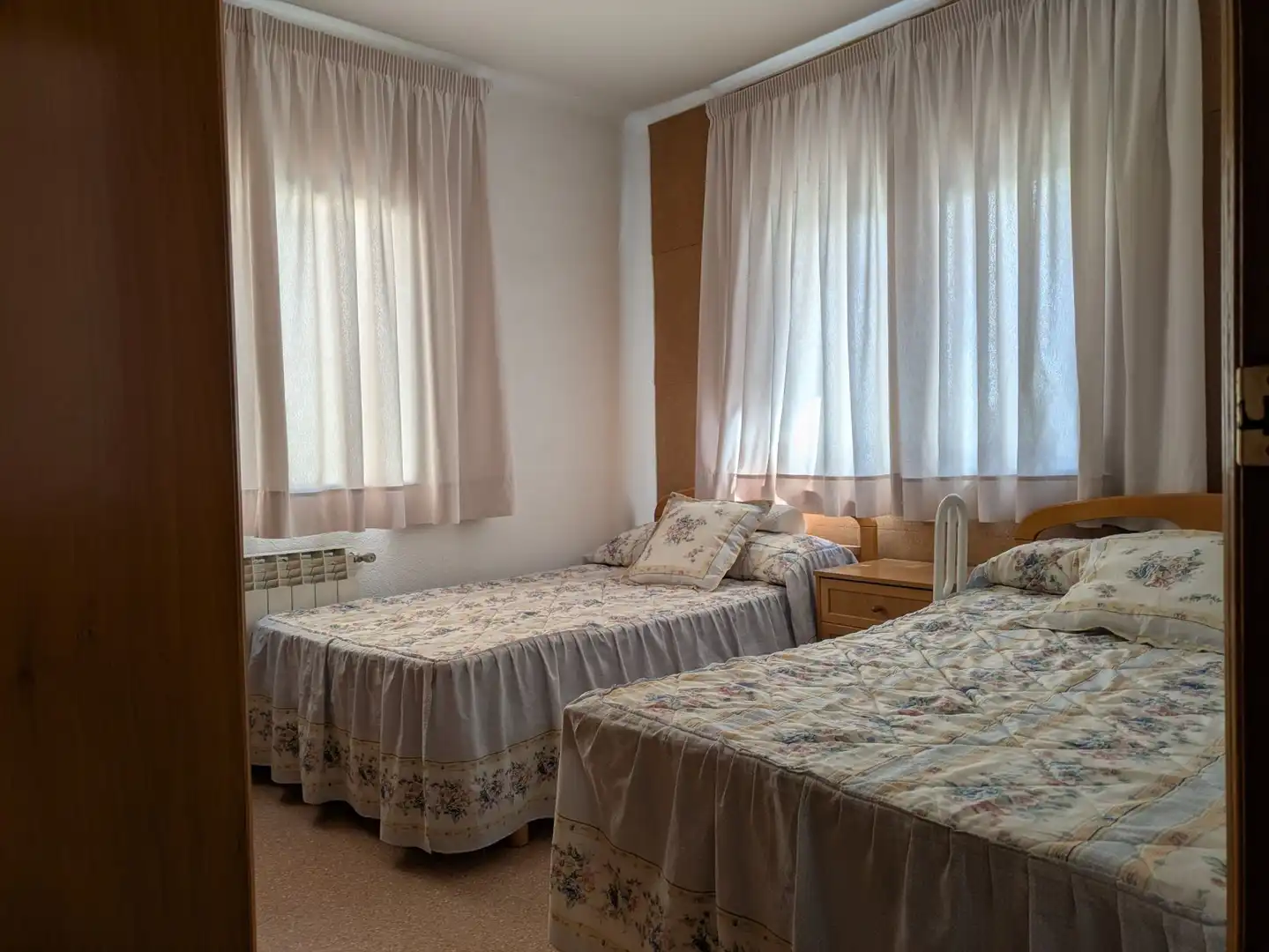 Dormitori de Casa o xalet en venda en Monzón amb Aire condicionat, Calefacció i Jardí privat