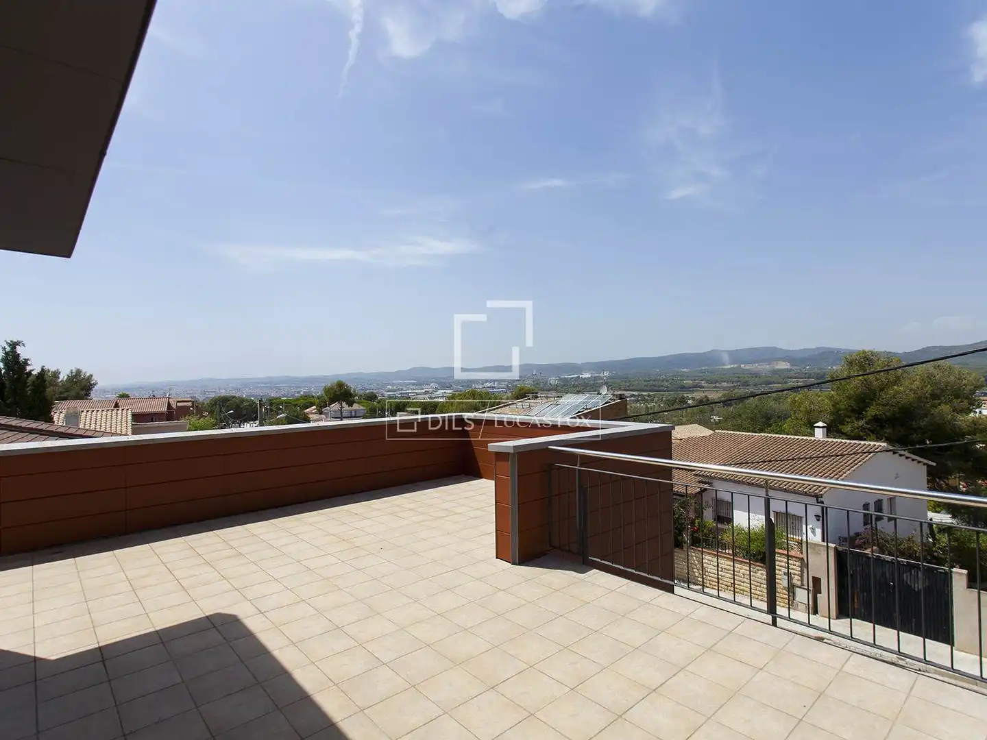 Terrassa de Casa o xalet en venda en Sant Pere de Ribes amb Aire condicionat, Jardí privat i Parquet