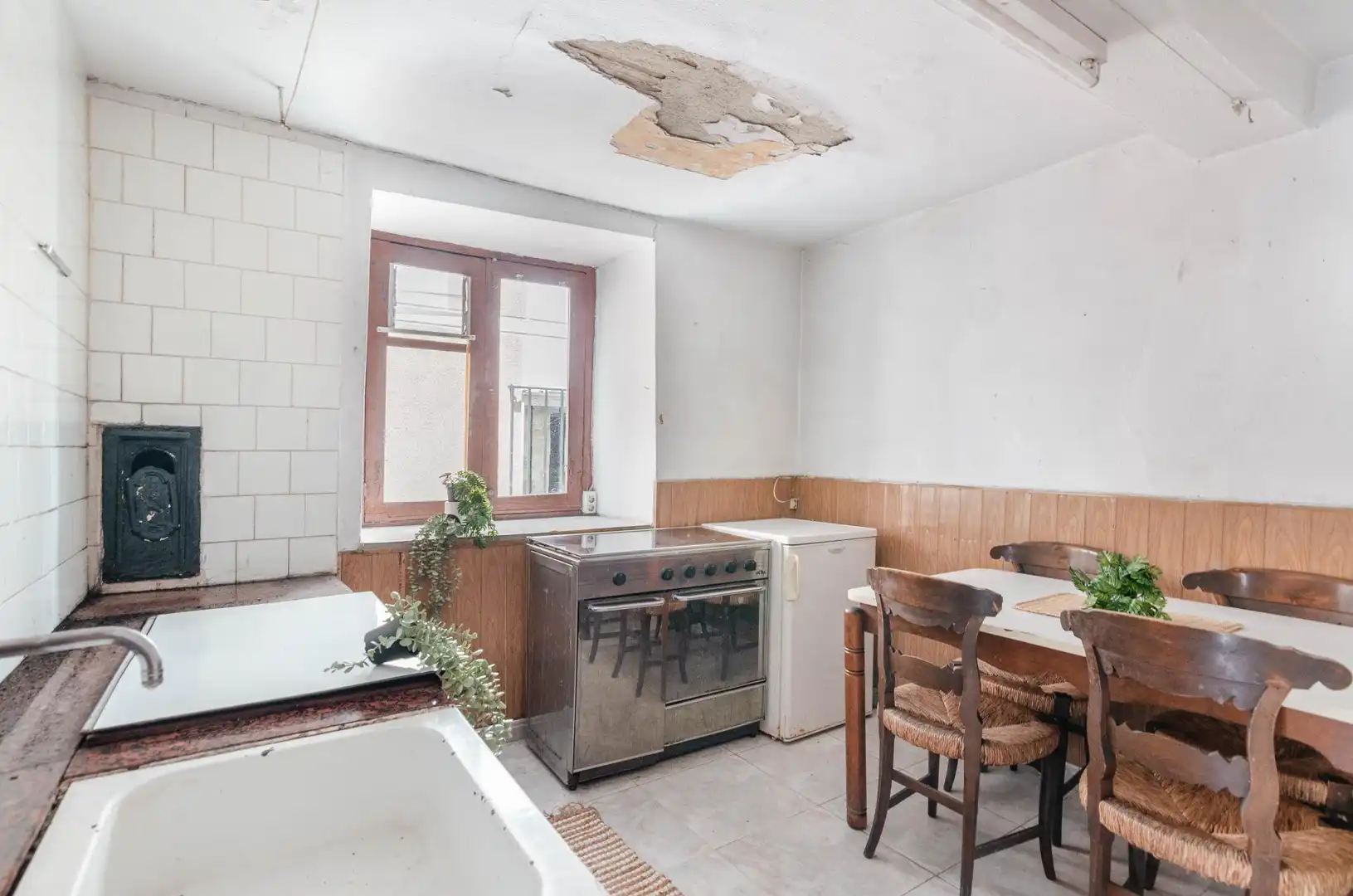 Cuina de Casa adosada en venda en Aller amb Traster
