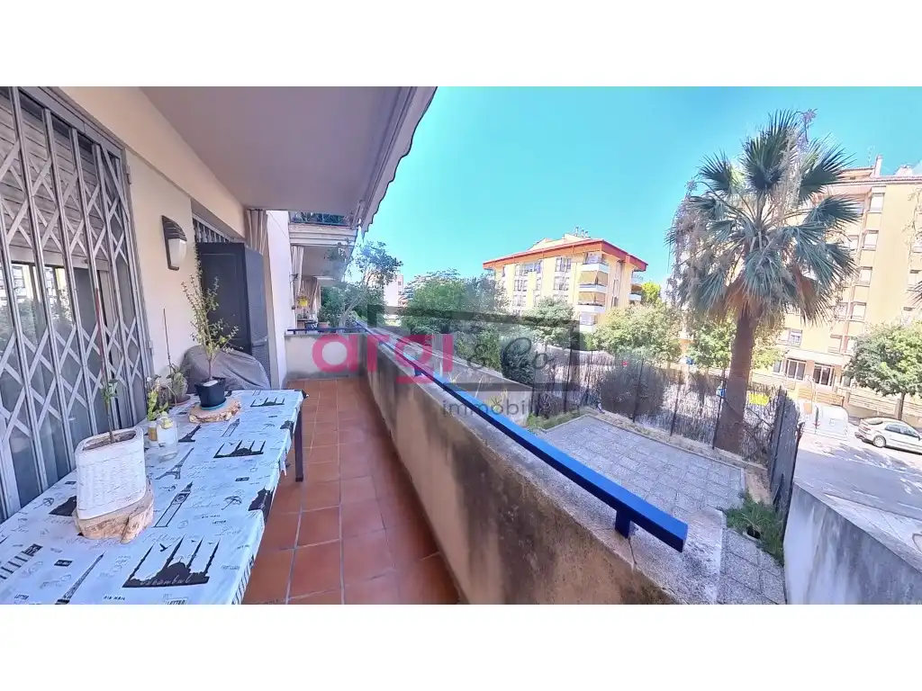 Vista exterior de Piso en venta en Sitges con Aire acondicionado y Terraza