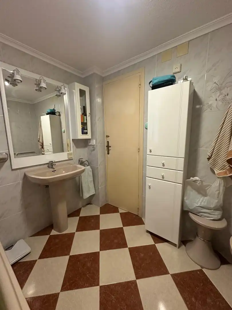 Bathroom of Flat for sale in Alicante / Alacant  with Terrace and Community pool