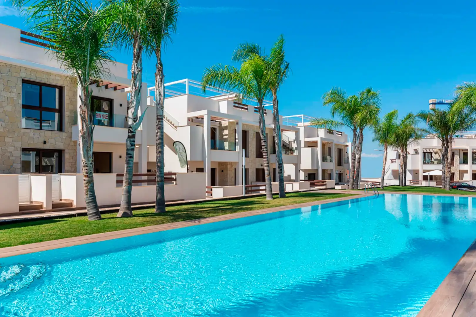 Bungalow con piscina en venta en Los Balcones - Los Altos, imagen 6