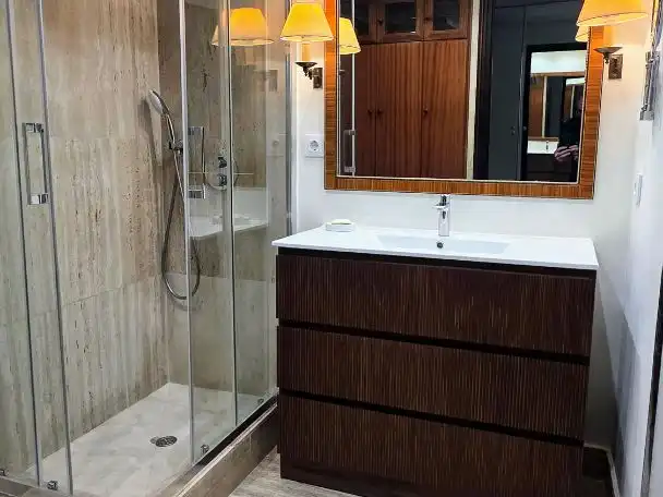 Baño de Piso de alquiler en Retiro