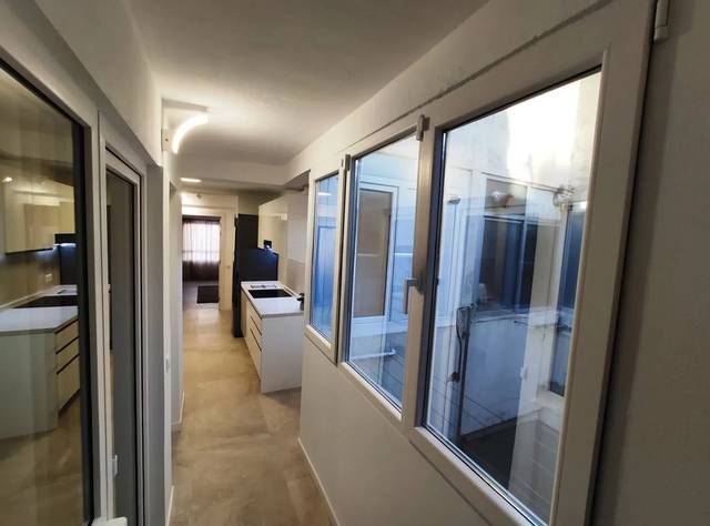 Piso en Alquiler en Carolinas Bajas