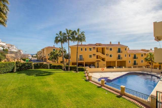 Piso en Venta en Cortijo Torrequebrada