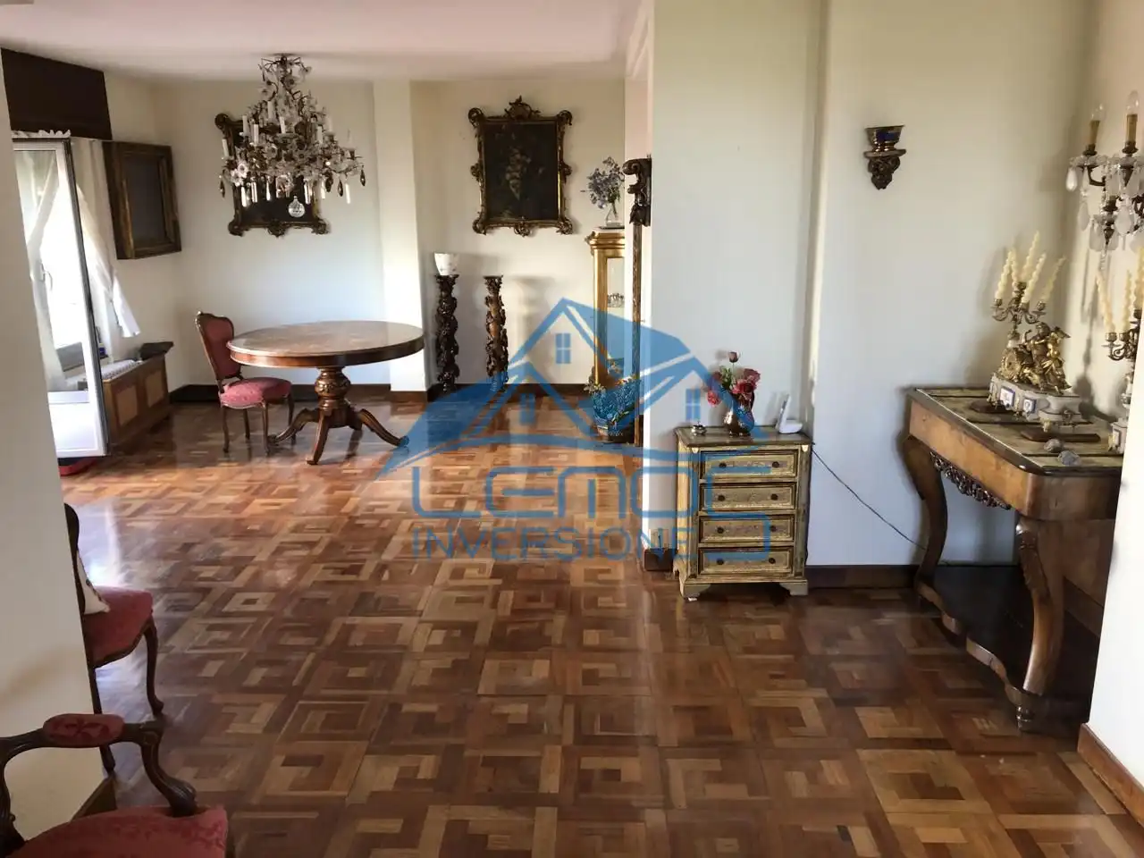 Esszimmer von Dachboden zum Verkauf in León Capital 