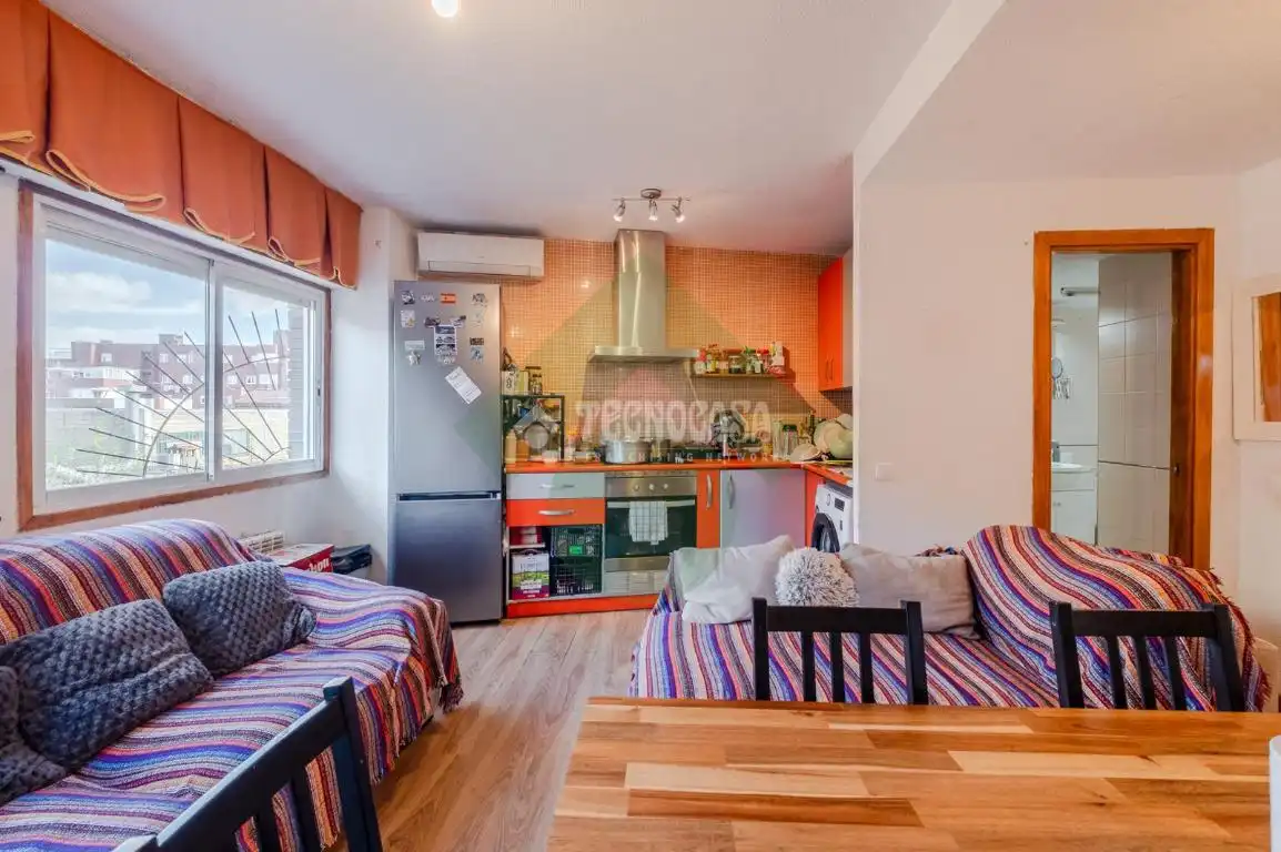 Kitchen of Flat for sale in Madrid  with Air Conditioner and Balcony