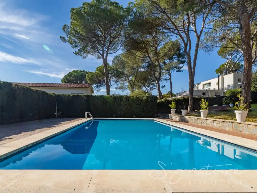 Piscina de Casa o chalet en venta en Sant Cugat del Vallès con Calefacción, Jardín privado y Terraza