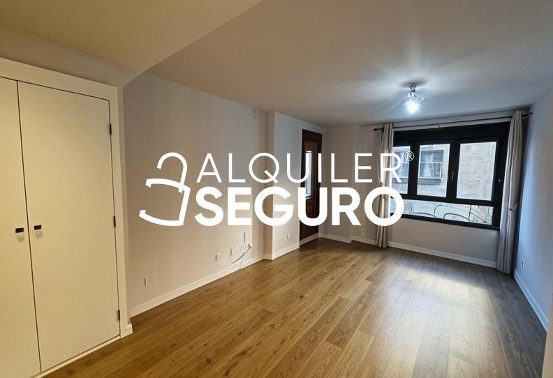 Foto 1 de Pis de lloguer a Arena, Centro, Madrid