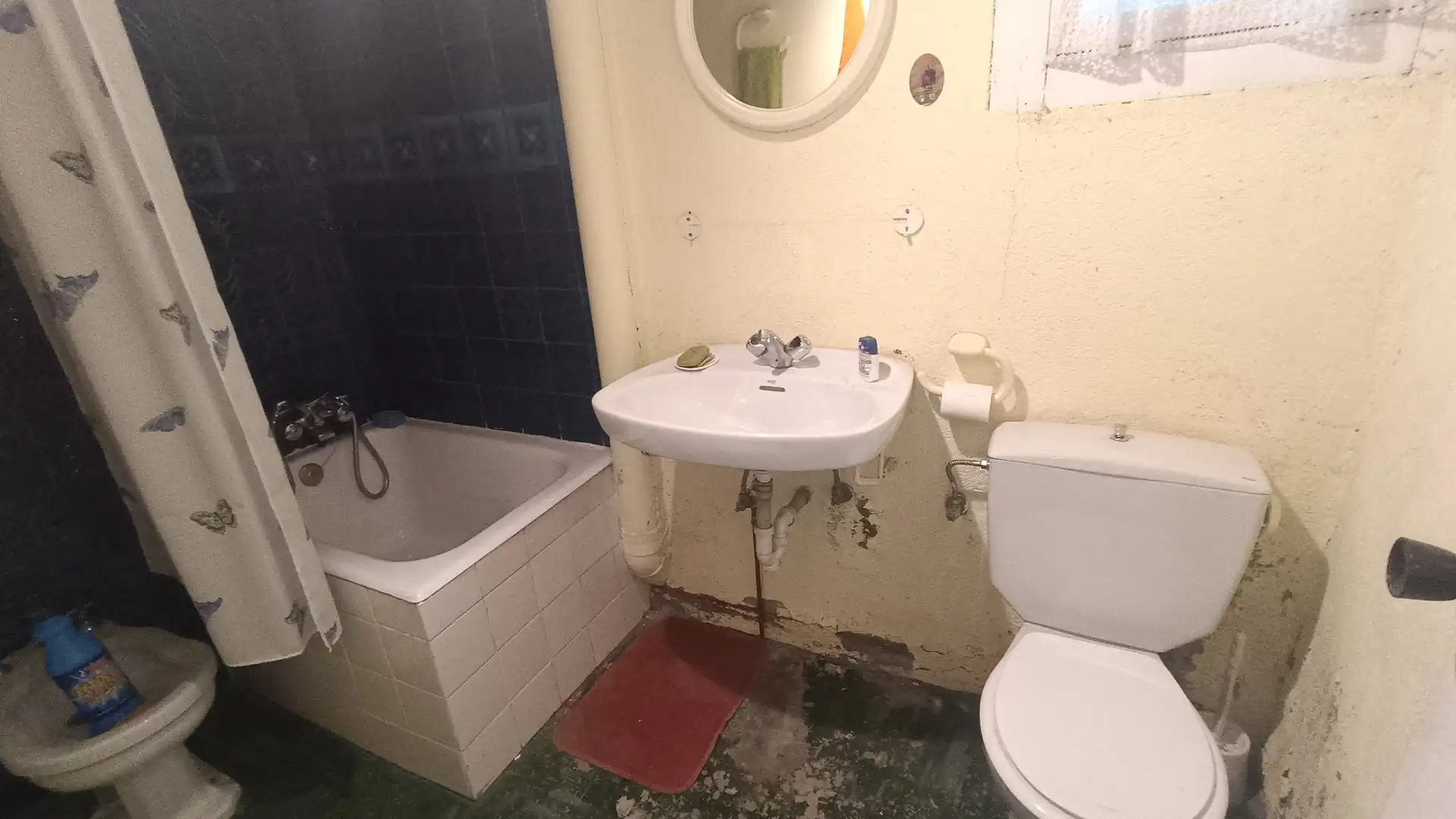 Bathroom of Flat for sale in Leintz-Gatzaga  with Storage room, Furnished and Balcony