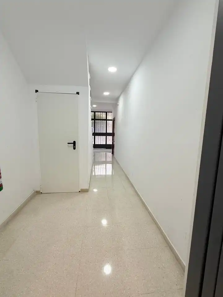 Wohnung zur Miete in Calle Azahar, Cruz Roja