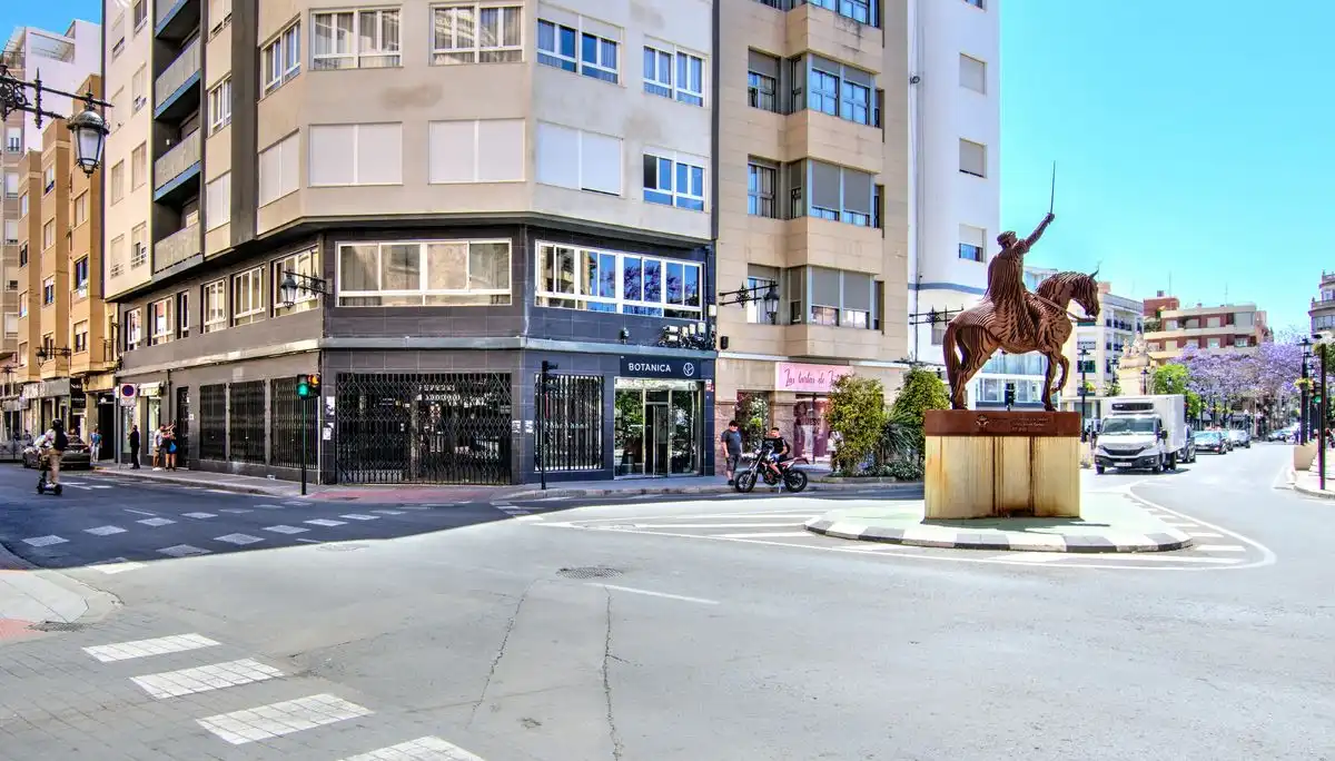 Gewerbefläche zum Verkauf in Carrer Juan Ramón Jiménez, imagen 2
