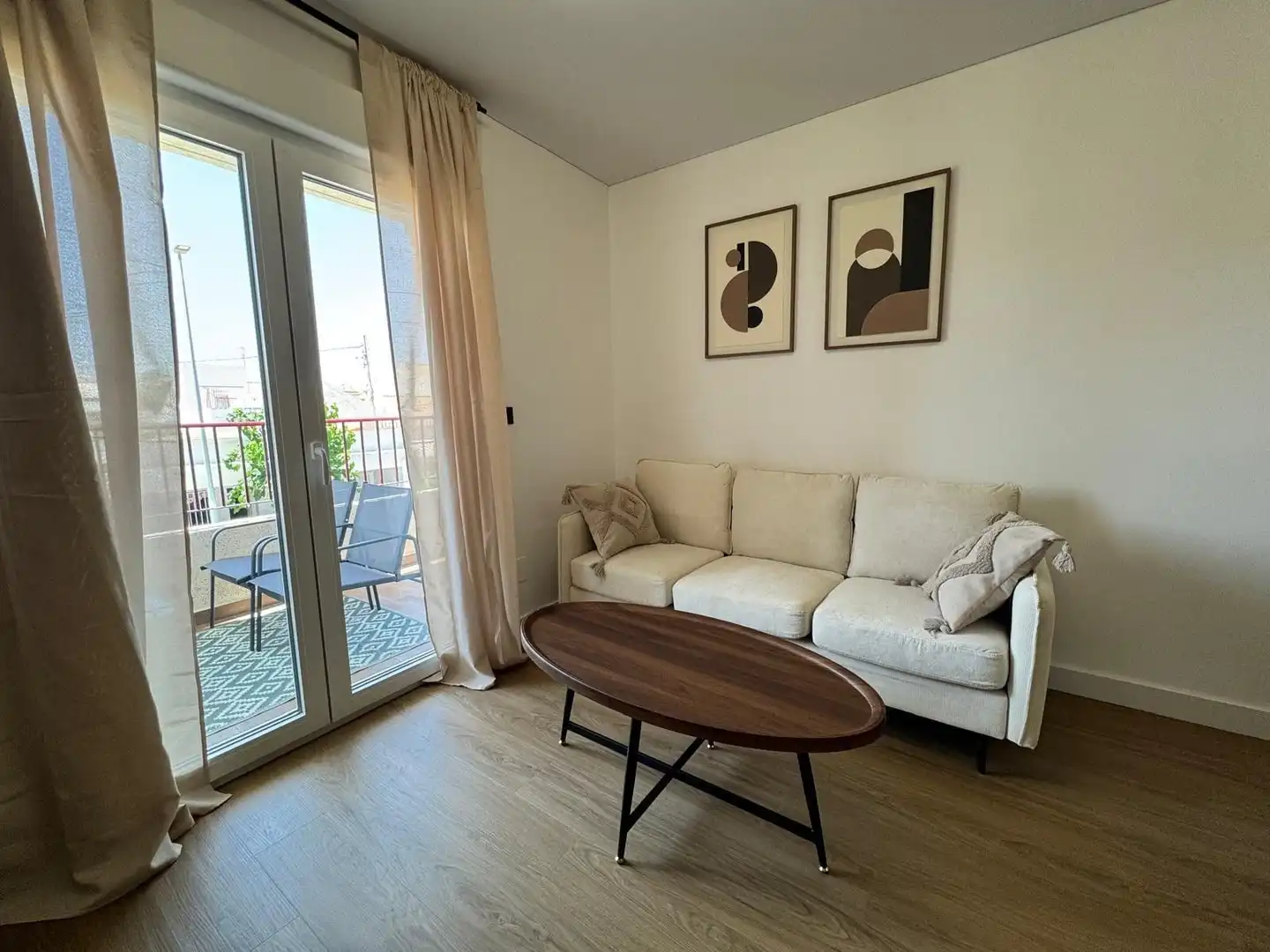 Sala d'estar de Apartament en venda en Pilar de la Horadada amb Aire condicionat, Calefacció i Moblat