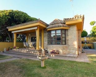 Jardí de Casa o xalet en venda en Chiclana de la Frontera amb Calefacció, Jardí privat i Parquet