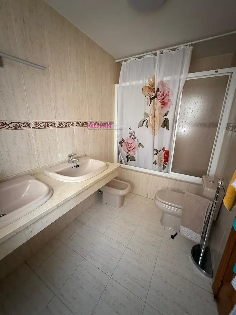 Bathroom of Detached homes for sale in Loeches  with Heating, Private garden and Storage room