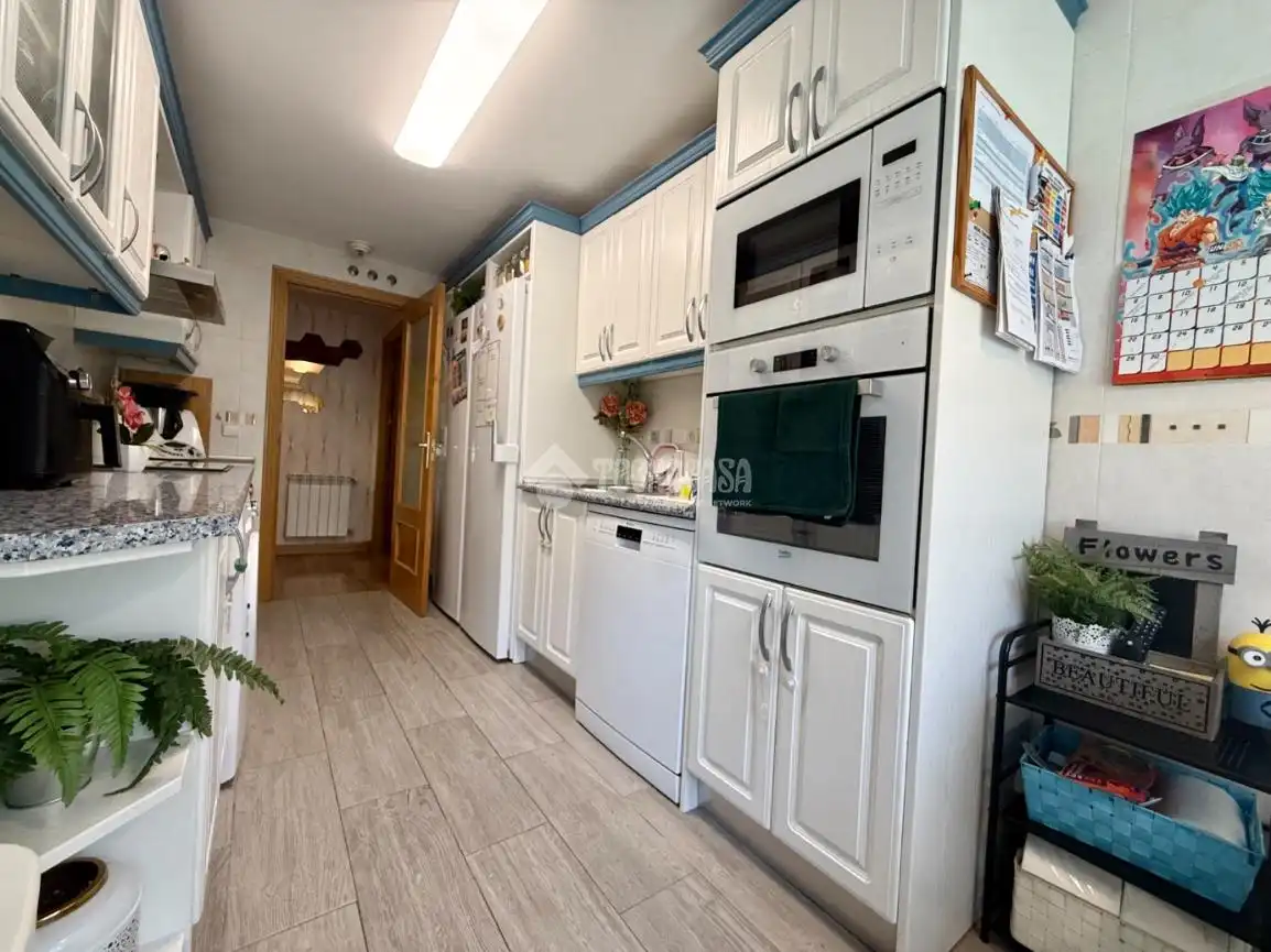Cocina de Piso en venta en Alovera con Aire acondicionado, Calefacción y Terraza