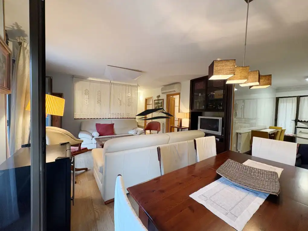 Sala de estar de Casa o chalet en venta en Santibáñez de la Sierra con Aire acondicionado, Calefacción y Terraza