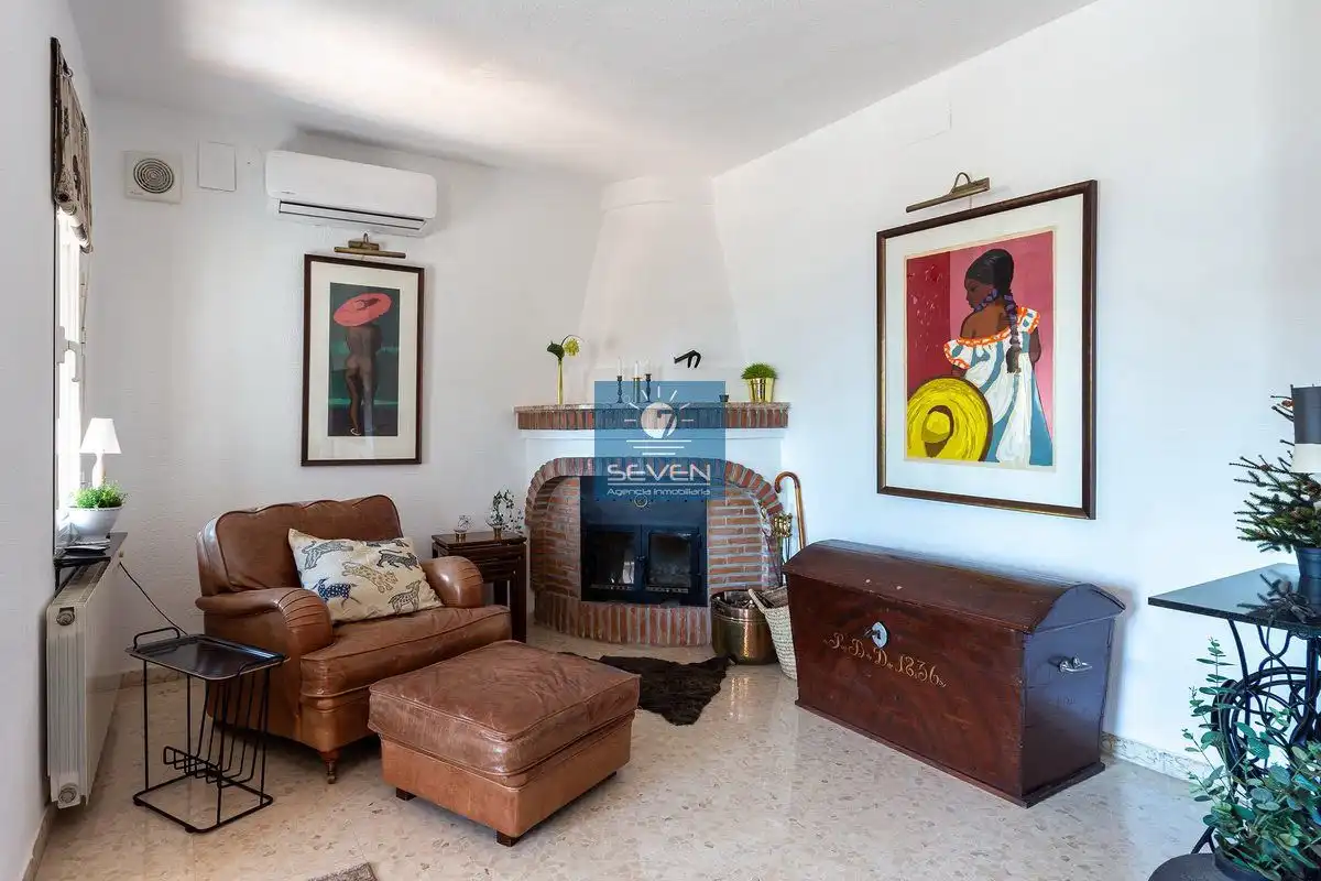 Living room of Houses for rent in Almuñécar  with Air Conditioner, Heating and Private garden