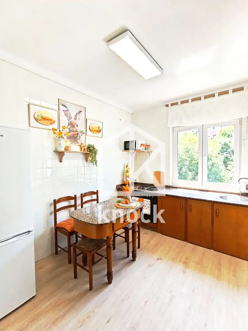 Cocina de Piso en venta en Langreo con Calefacción, Trastero y Amueblado