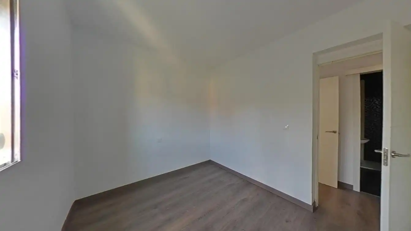 Habitación de Piso en venta en Sevilla con Parquet