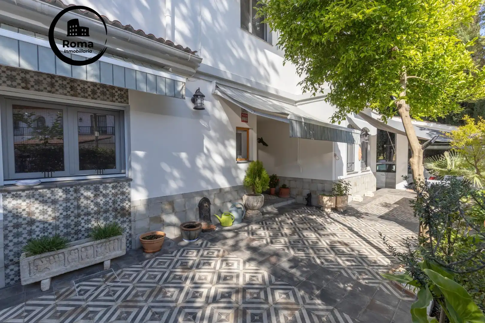 Vista exterior de Casa o chalet en venta en Albolote con Aire acondicionado, Calefacción y Jardín privado