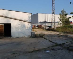 Vista exterior de Nau industrial en venda en Sant Julià del Llor i Bonmatí