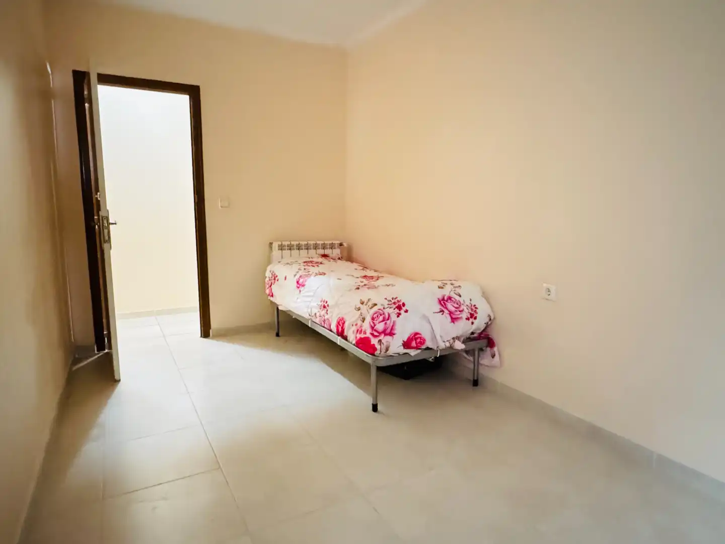 Schlafzimmer von Wohnung zum Verkauf in Figueres mit Heizung und Terrasse