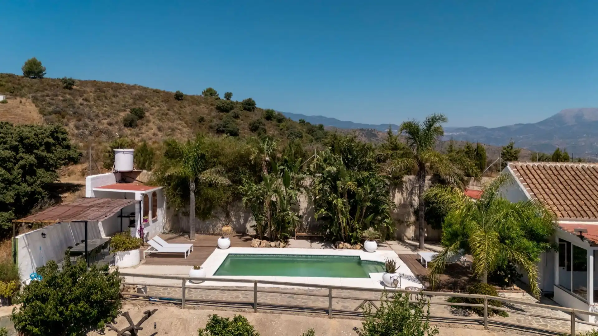 Vista exterior de Finca rústica en venta en Monda con Aire acondicionado y Piscina