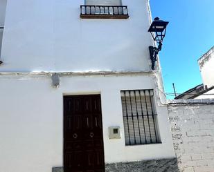 Exterior view of House or chalet for sale in El Pedroso  with Terrace and Balcony