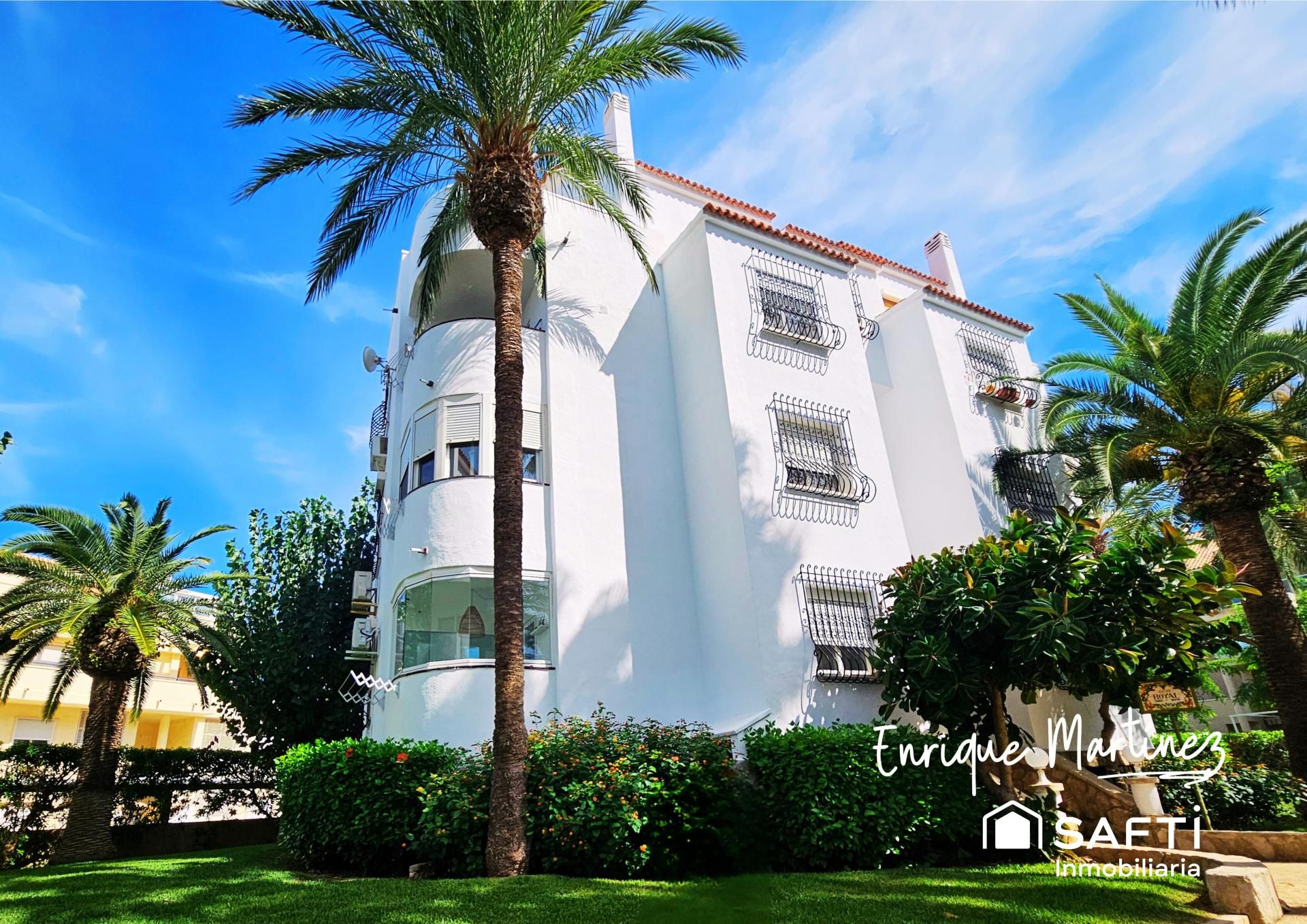 Vista exterior de Apartament en venda en Dénia amb Aire condicionat, Calefacció i Balcó