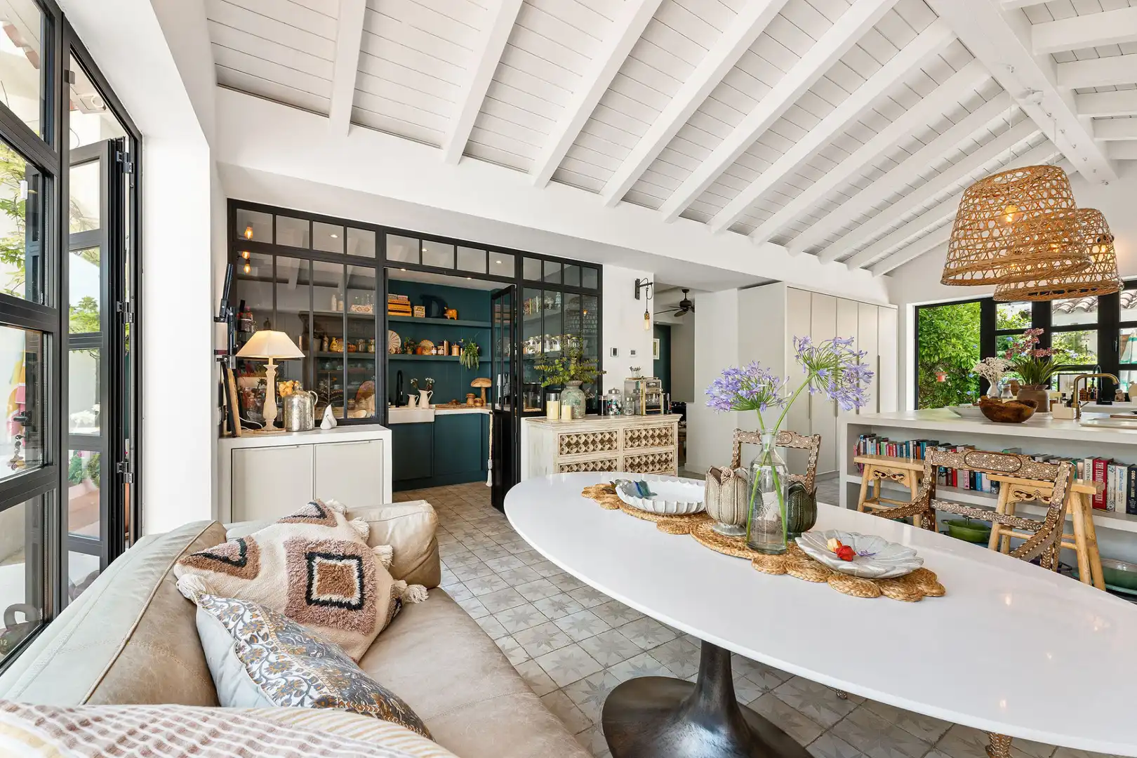 Comedor de Casa o chalet en venta en Marbella con Aire acondicionado, Jardín privado y Terraza