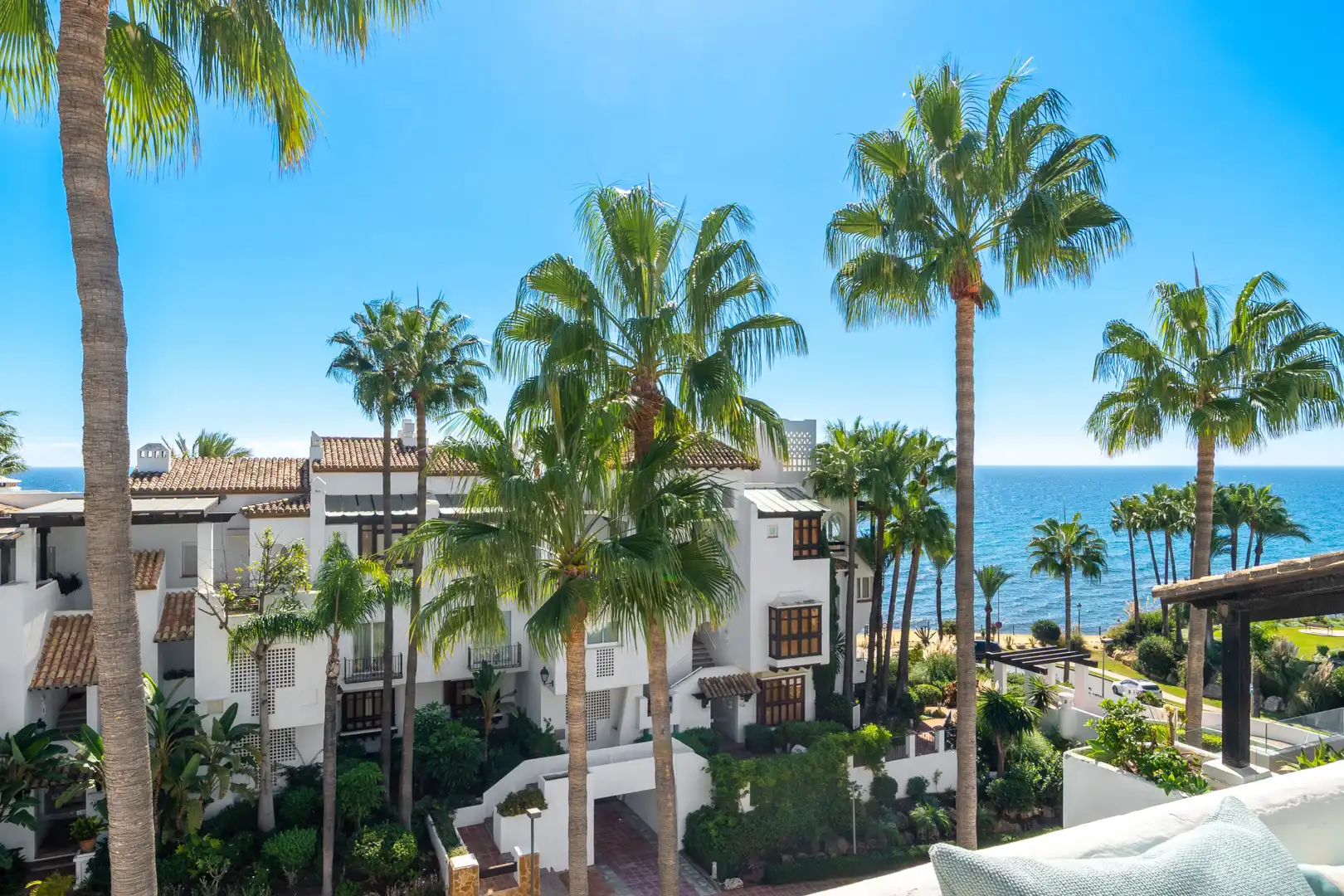 Vista exterior de Ático en venta en Marbella con Aire acondicionado, Terraza y Trastero