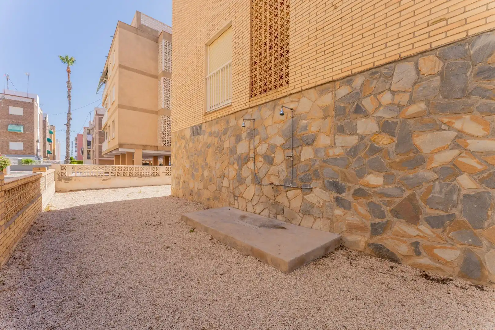 Vista exterior de Piso de alquiler en Santa Pola con Aire acondicionado, Terraza y Amueblado