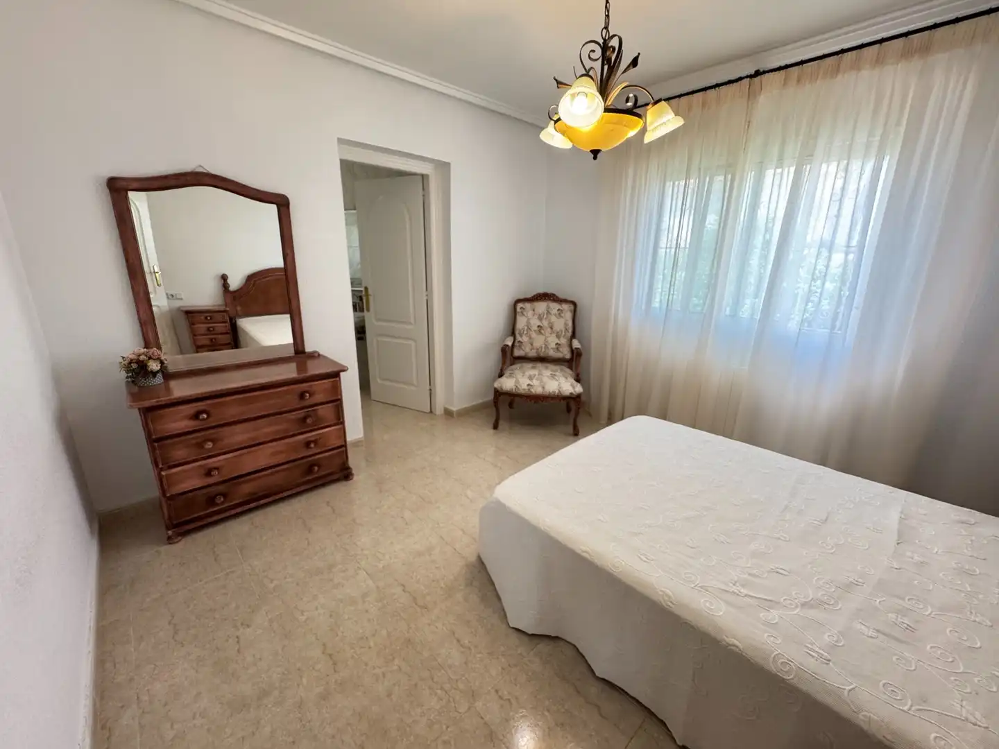 Dormitori de Casa o xalet en venda en Rojales amb Aire condicionat, Jardí privat i Terrassa
