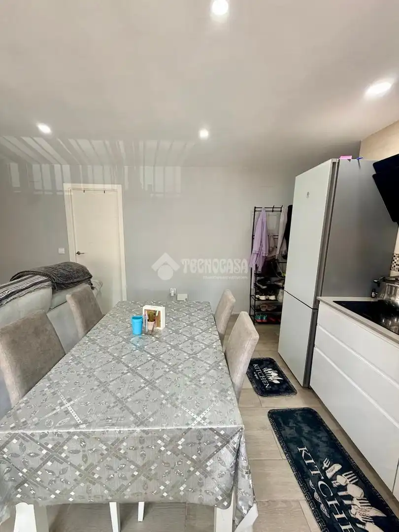Comedor de Piso en venta en Sevilla con Aire acondicionado, Calefacción y Terraza