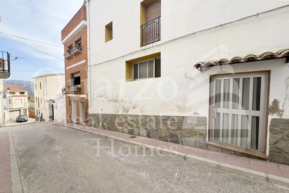 Vista exterior de Casa o chalet en venta en Millares con Calefacción, Terraza y Trastero