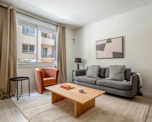 Sala d'estar de Pis de lloguer en  Barcelona Capital amb Aire condicionat, Calefacció i Rentadora