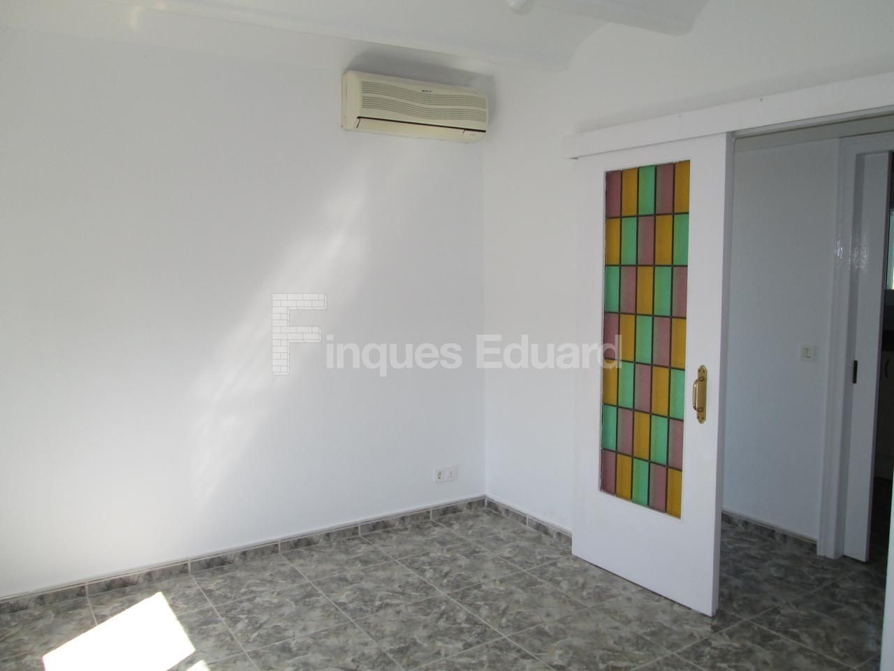 Flat to rent in Cabrera de Mar  with Air Conditioner and Balcony