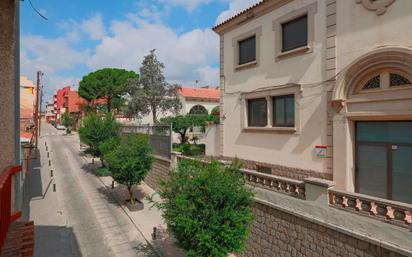 Exterior view of Flat for sale in Mollet del Vallès  with Air Conditioner, Heating and Terrace