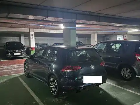 Parkplatz von Garage zur Miete in Oviedo 